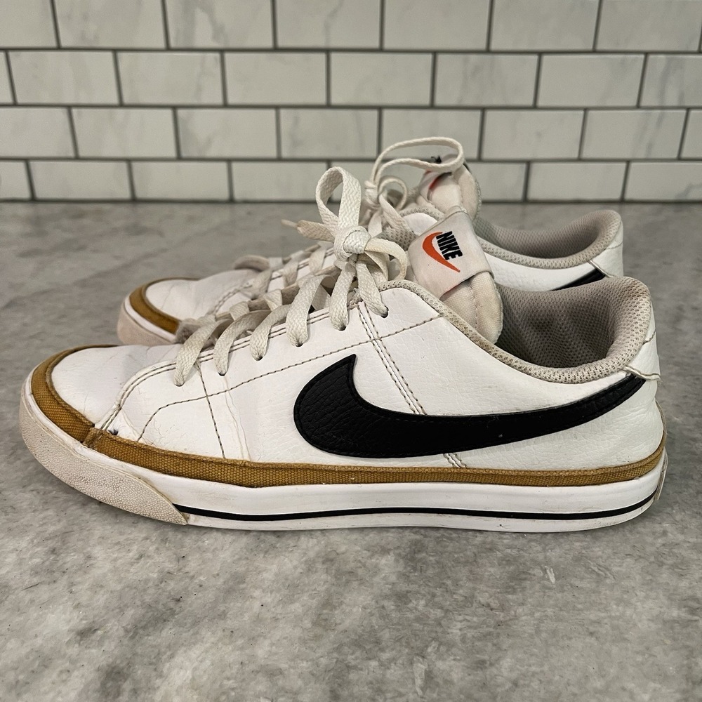 Nike Court Legacy Shoes Womens 9 White Next Nature Sneakers Low Top
